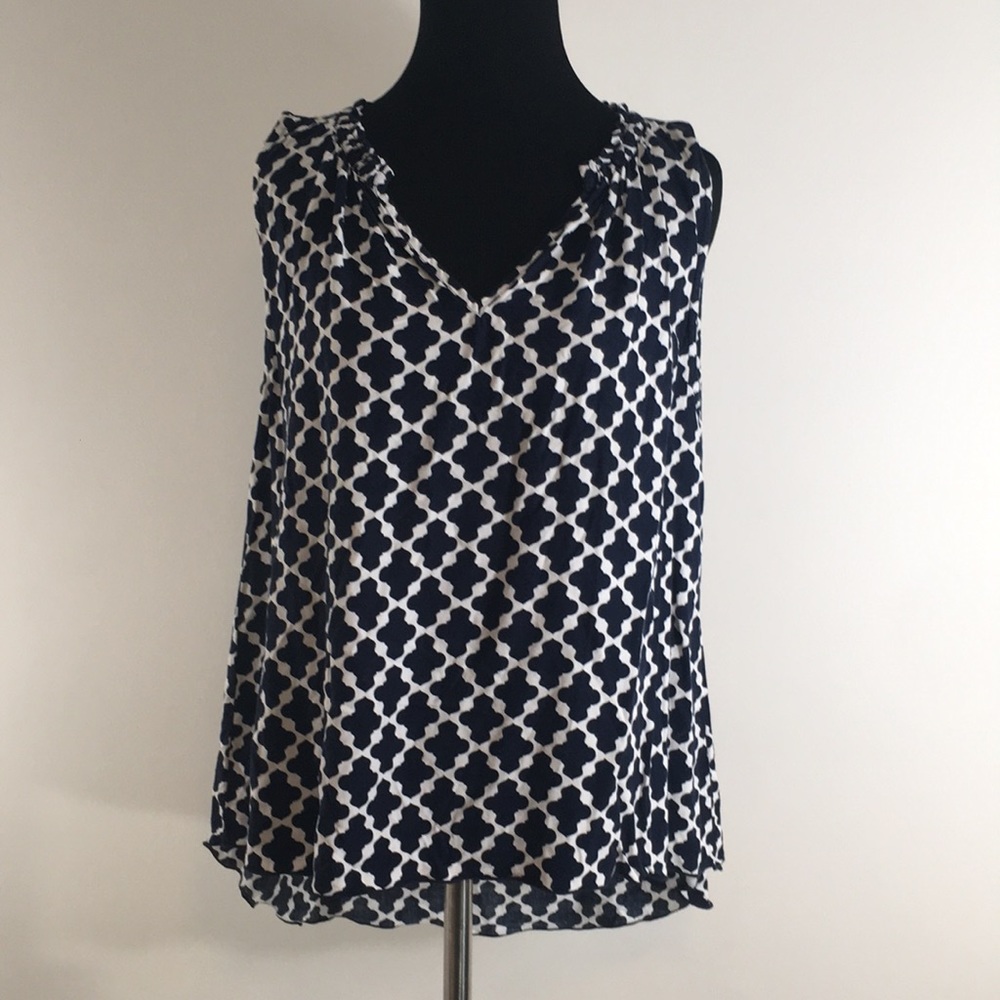 ✅ SOLD Ruffled Rayon High Low Sleeveless Top Navy & White